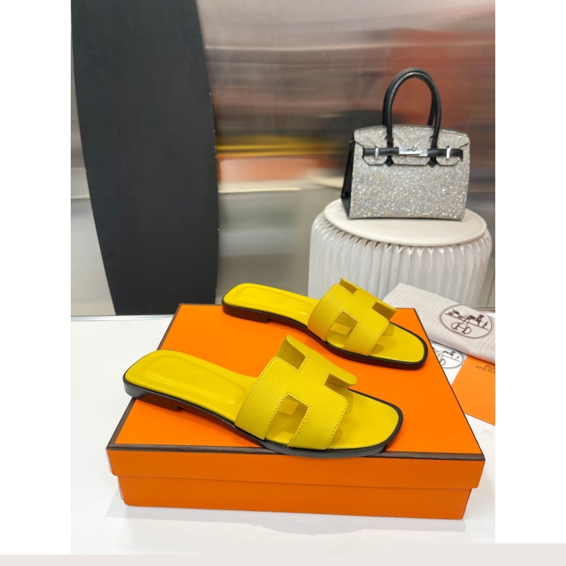 H**mes slippers